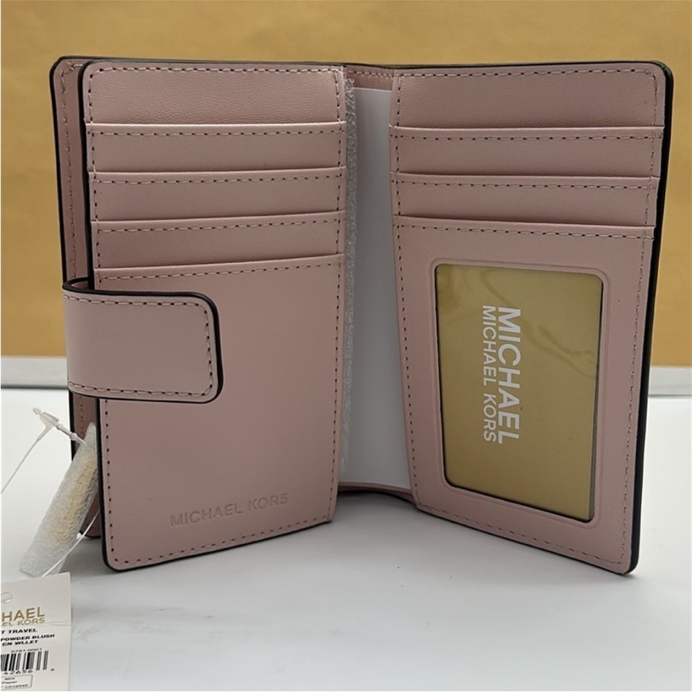 Michael Kors Pink and White Floral Wallet - Picture 11 of 16